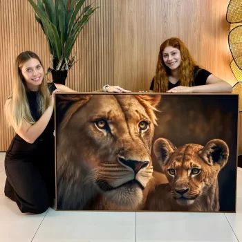 Quadro Decorativo Leoa Com Filhote