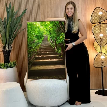 Quadro Decorativo Escadaria Na Floresta