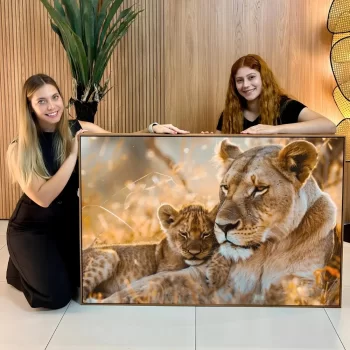 Quadro Decorativo Leoa Com Filhote III